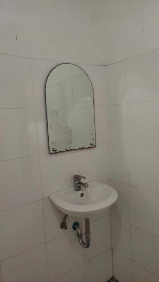 גילי מנו Noby Gili Cottages מראה חיצוני תמונה